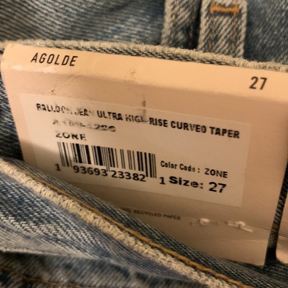 Agolde Balloon Ultra High Rise Curved Taper in Zone - Picture 8 of 8